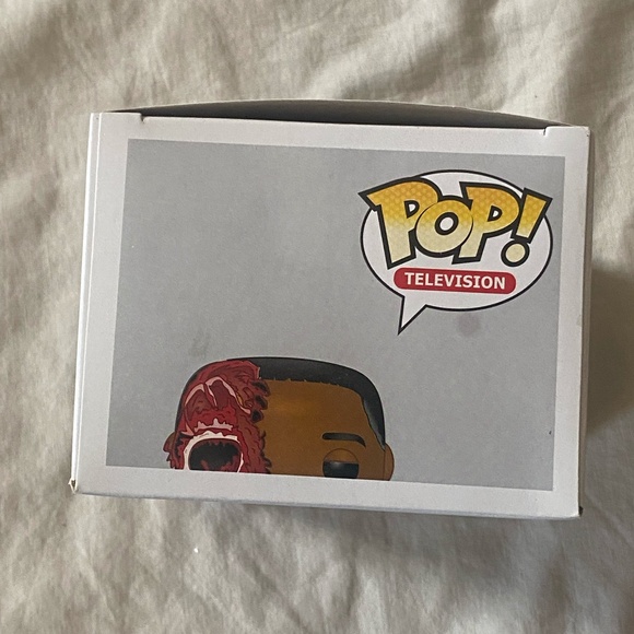 Funko Pop Breaking Bad Gus Fring #167 - Picture 2 of 9